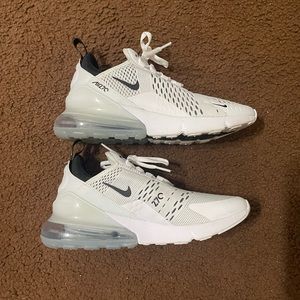 Nike Air Max 270